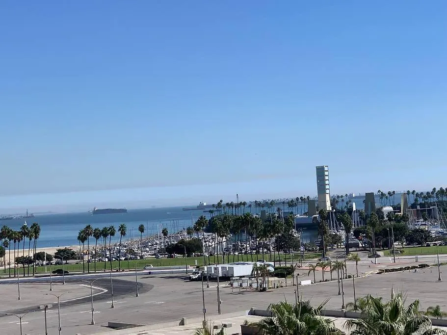 A Corner Unit With Ocean Views From Every Room Long Beach 0*,  United States