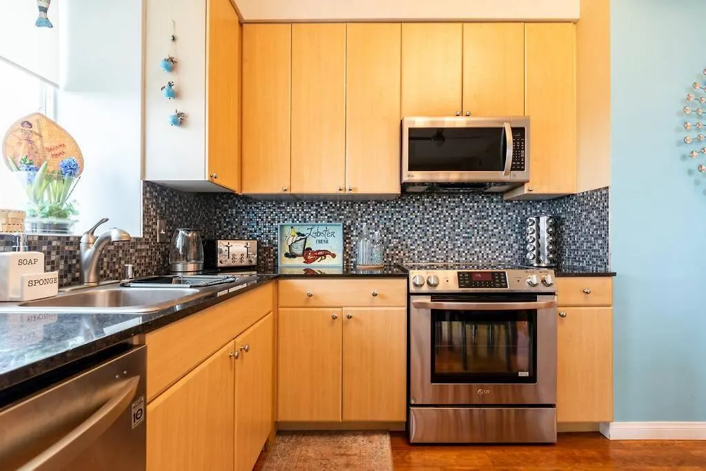 Apartment A Corner Unit With Ocean Views From Every Room Long Beach United States