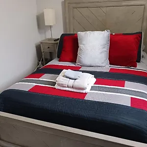 Two-bedrooms Sofi, Forum, Spacex Cozy Hawthorne